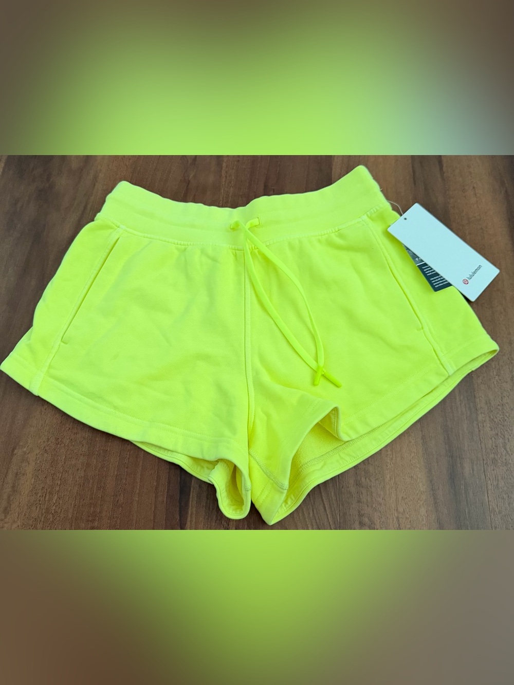 Lululemon Inner Glow Women's Drawstring Active Shorts, 6